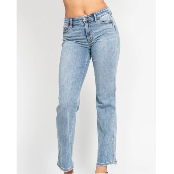 Judy Blue Jeans Womens Plus 16W Light Wash NWT Charlotte Mid Rise Dad Jean - Picture 1 of 9